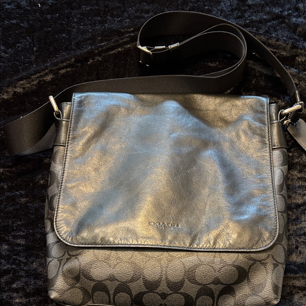 Coach Black and Gray Men's Messenger Bag